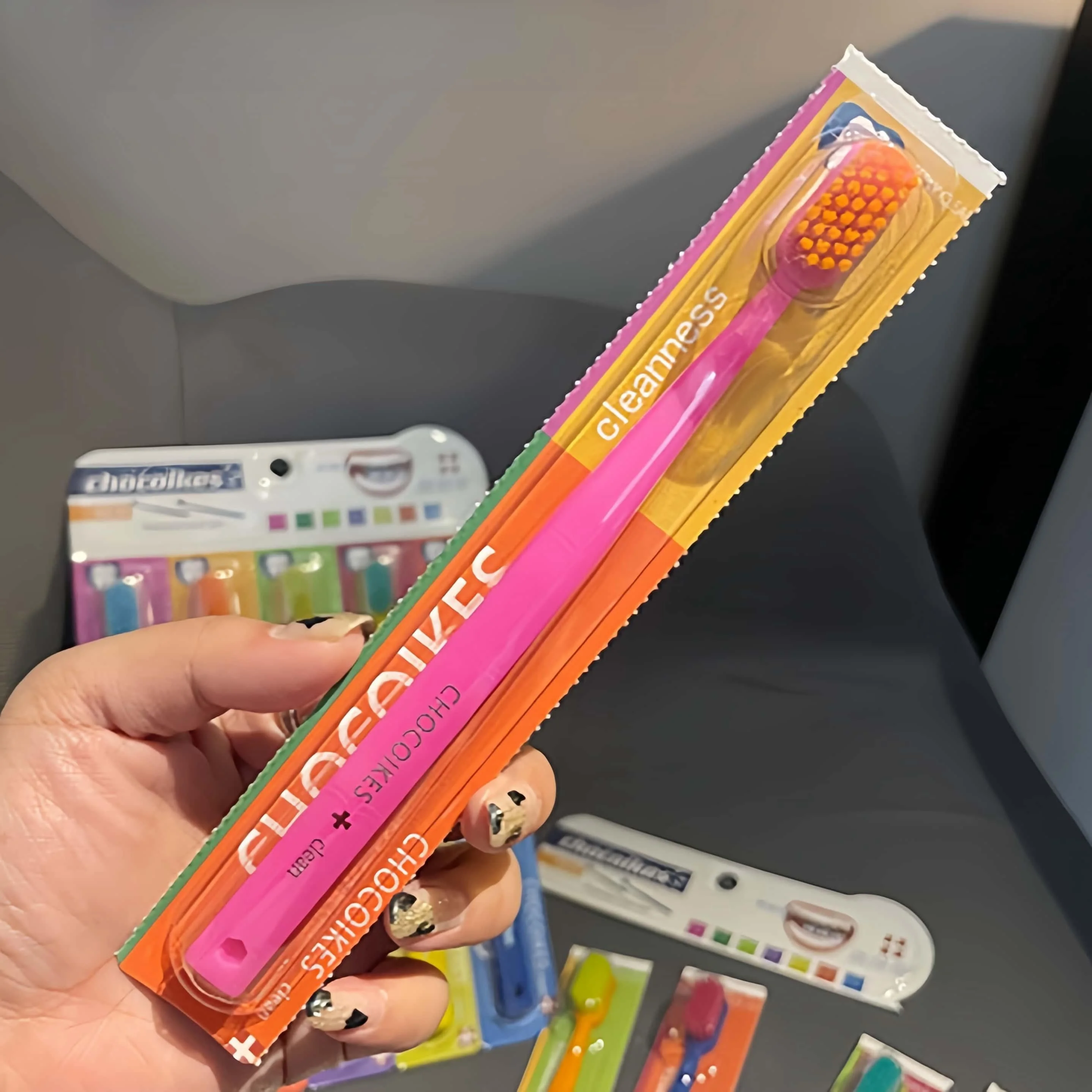 5 Packs of Chocolate Swiss Car - đánh giá và giá Bamboo Toothbrush