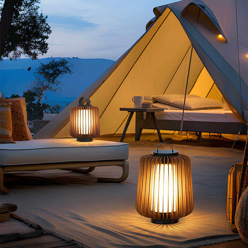Luminous floor lamp courtyard  - đánh giá và giá Solar Garden Light